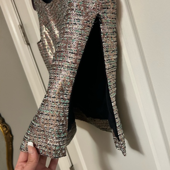 EUC Tahari set - Arthur S. Levine - Picture 5 of 7